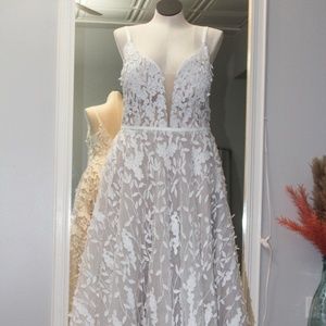 Tania Olsen Wedding Dress